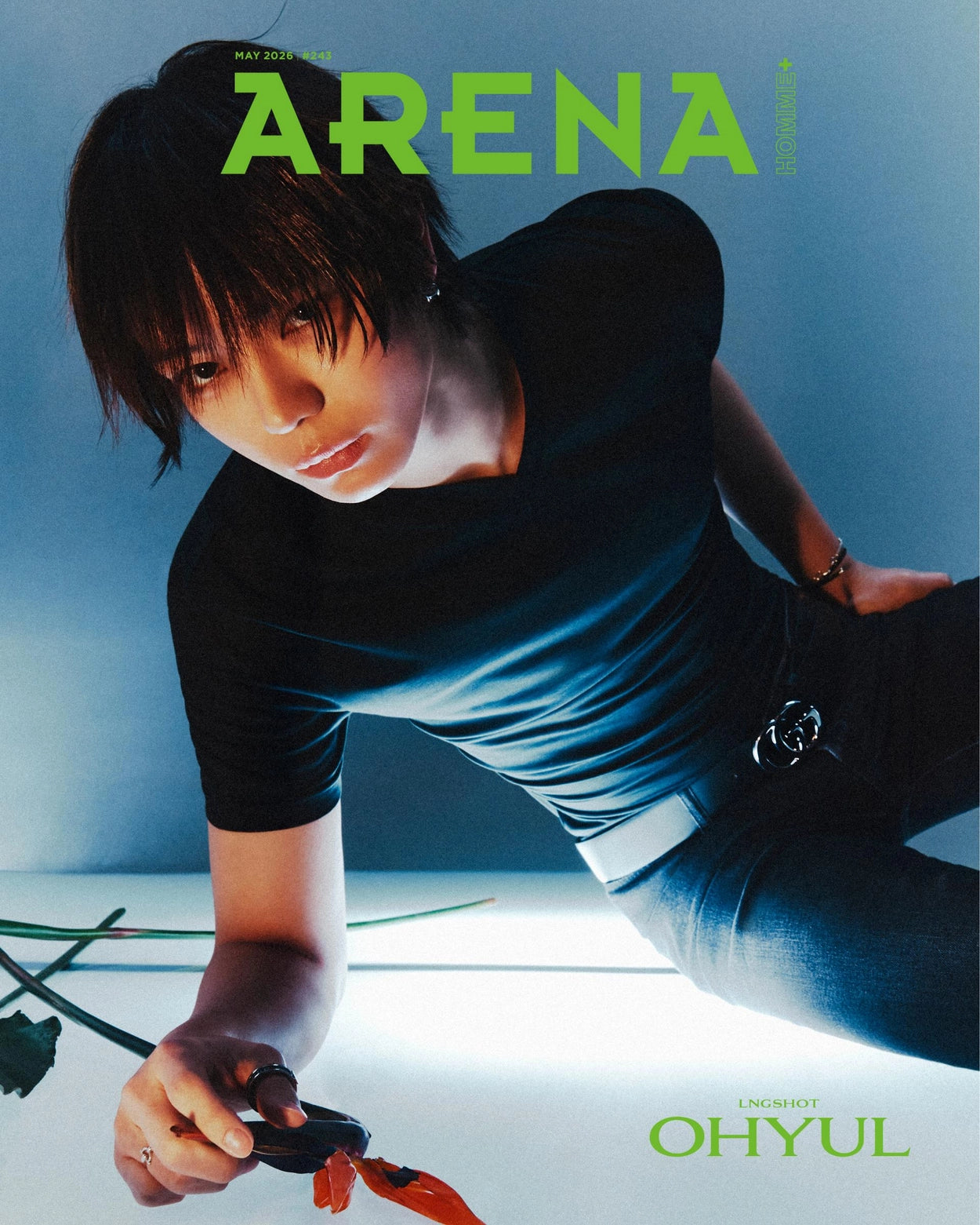 ARENA HOMME 2026.05 (Cover : LNGSHOT)