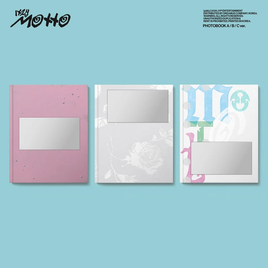 ITZY - [Motto] (PHOTOBOOK Ver.)